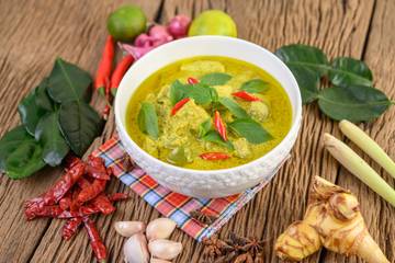 Kunyit dan Serai, Rahasia Memasak Ikan Anti Amis
