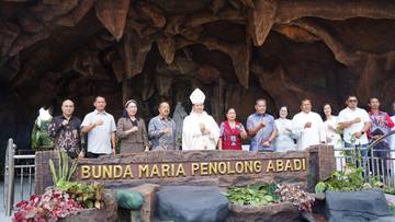 Bupati Sanggau Resmikan Gua Maria Bunda Penolong Abadi