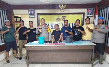Kabur dari Polisi, J Ceburkan Diri ke Sungai