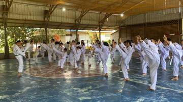 Puluhan Pelajar Sekayam Antusias Ikuti UKT Taekwondo