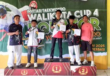 Atlet Entikong Raih Medali Kejuaraan Taekwondo Pontianak