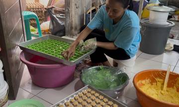 Permintaan Naik, Produksi Kue Kering Terus Digenjot Pengusaha