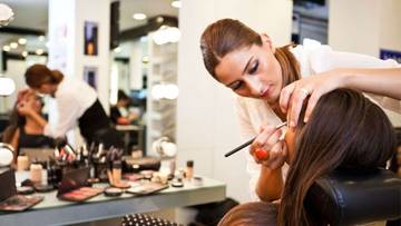 Tren Jenis Make Up yang Populer 