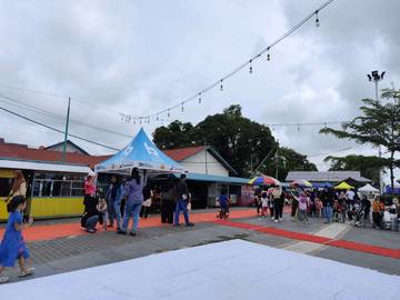 Warga Antusias Ramaikan CFD Sanggau