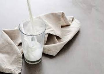 Jangan Konsumsi Susu Basi, Ini Dampaknya Pada Kesehatan