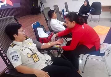 Tiga Puluh Tujuh Pendonor Ikut Donor Darah