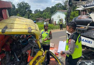 Tabrakan Beruntun Tewaskan Sopir di Tayan Hilir