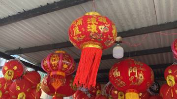 Begini Makna Lampion Merah yang Hiasi Sanggau