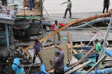 Kejari Sanggau Musnahkan Barang Bukti Perkara Penambangan Ilegal
