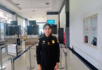 Jelang Imlek, Arus Pelintas di PLBN Entikong Normal