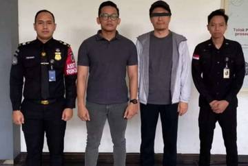 Imigrasi Entikong Tegah Keberangkatan Warga Tiongkok