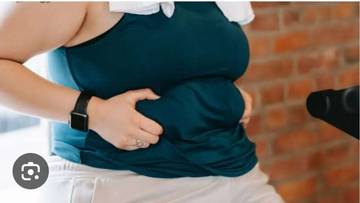 Makan Malam Sebelum Tidur Bikin Gemuk, Mitos atau Fakta