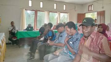 Warga Kampung Werpigan Antusias Ikuti Rapat Pembentukan Koperasi