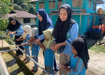 Mahasiswa UIN Walisongo Ajak Anak Hidup Sehat
