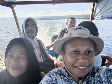 Perjalanan Laut Menegangkan Warnai Misi Penanaman Kopi