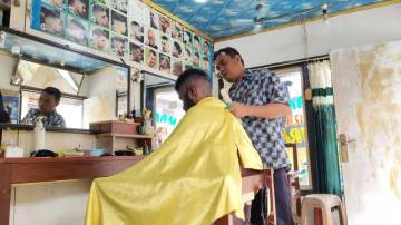 Daya Beli Menurun, Jasa Pangkas Rambut Fakfak Lesu