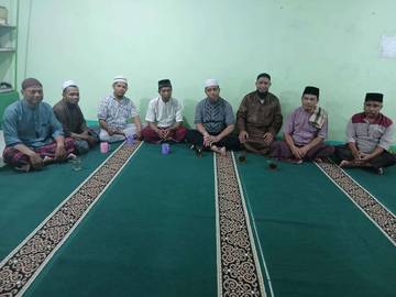 Mushola Ar Rahman Isi Tahun Baru Dengan Istighosah