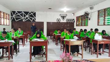 Pelaksanaan UKK SMK Yapis Fakfak Pastikan Kualitas Lulusan
