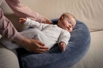 Tips Tidurkan Bayi Sampai Pagi Tanpa Rewel