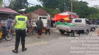 Sat Lantas Polres Gorontalo Atur Lalulintas Pasar Pulubala