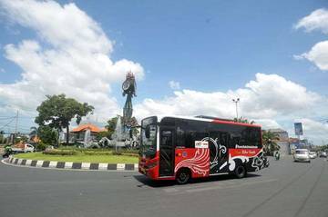 Tumbler VS Trans Metro Dewata, Filosofi yang Setara