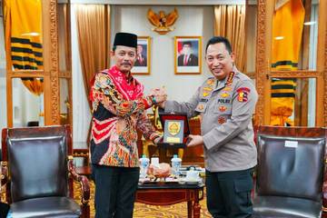 Kapolri Terima   Dewan Pimpinan Nasional Forum Keberagaman Nusantara