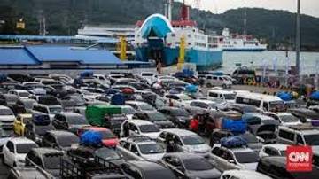 Mengurai Kemacetan di Merak Butuh Satu Komando
