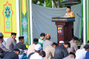 Kapolres Pohuwato jadi Khatib Sholat Idul Fitri 1446 H