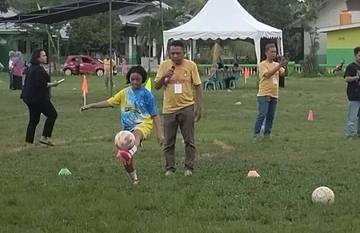 Welly Podungge Tekankan Sepak Bola Anak Menyenangkan
