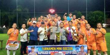 Pemkab Bone Bolango Juara Turnamen Mini Soccer Kapolres