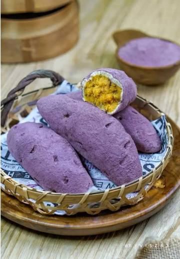 Korean Sweet Potato Bread 