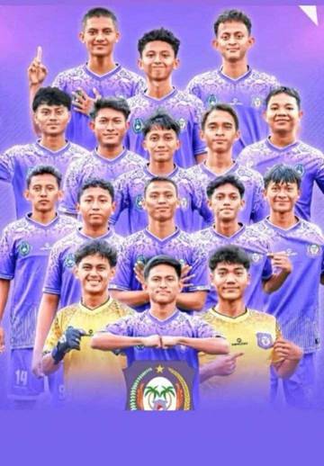 Zainuddin Berangkatkan Tim Sepak Bola Gorontalo ke POPNAS 