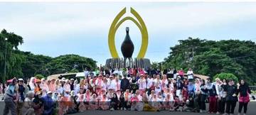 Bupati Pohuwato Apresiasi HUT DWP dengan Senam Bersama