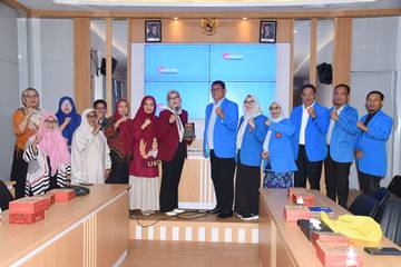 UNG Terima Kunjungan Benchmarking Komisi II UNTAD
