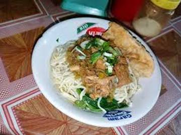 Kalori Mie Ayam dan Cara Sehat Menikmatinya