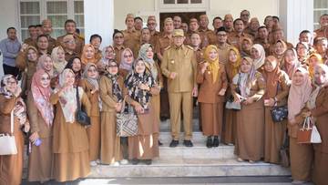 Cair Rp22,4 Miliar TPG13 dan THR Guru Gorontalo 