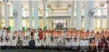 Sekda Lepas 68 Jemaah Umrah Pohuwato