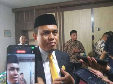 Kabupaten Gorontalo Raih Penghargaan UHC, Ini Kata DPRD