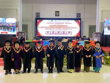 UNG Kukuhkan Lima Guru Besar Baru