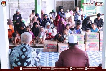 Sambut Ramadan, KPU Pohuwato Salurkan Santunan Anak Yatim 
