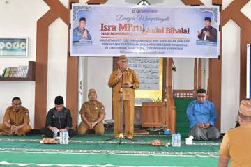 Pentingnya Meneladani Perilaku Rasulullah SAW 
