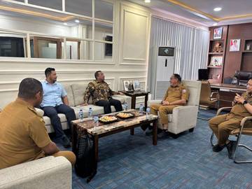 Bupati Seram Bagian Timur Kunjungi Dinas KPTPH Gorontalo 