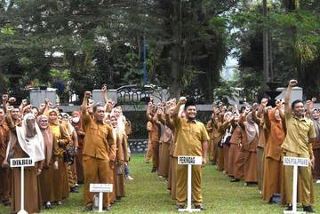 Ismet Mile Janjikan Hiburan ASN dan Siraman Rohani