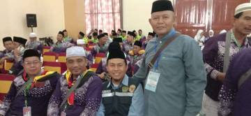 Calon Haji Asal Gunungsitoli Masuk Asrama Haji Medan