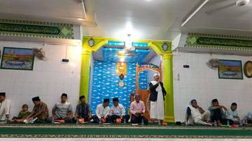 Ustad Irwansyah Gulo: Shalat Mencegah Perbuatan Keji Munkar