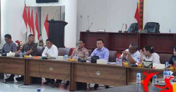 Komisi 2 DPRD Nisel Gelar Rapat Kerja
