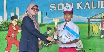 SDN Kalibaru 01 Pagi Terima Penghargaan Lomba Fotografi