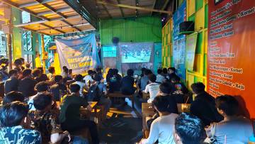 Warga Antusias Nobar Timnas Indonesia Lawan Jepang
