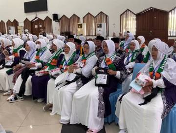 Ribuan Jemaah Haji Indonesia, Telah Kembali Dari Tanah Suci