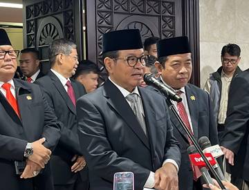 Gubenur DKI Minta Menkeu Tak Pelit Berbagi
